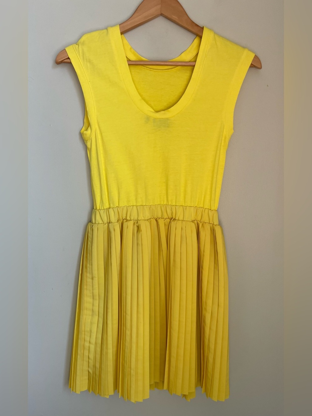 Kate Spade Saturday Yellow Pleated Mini Dress Size XS Preppy Summer Cocktail - Picture 5 of 7